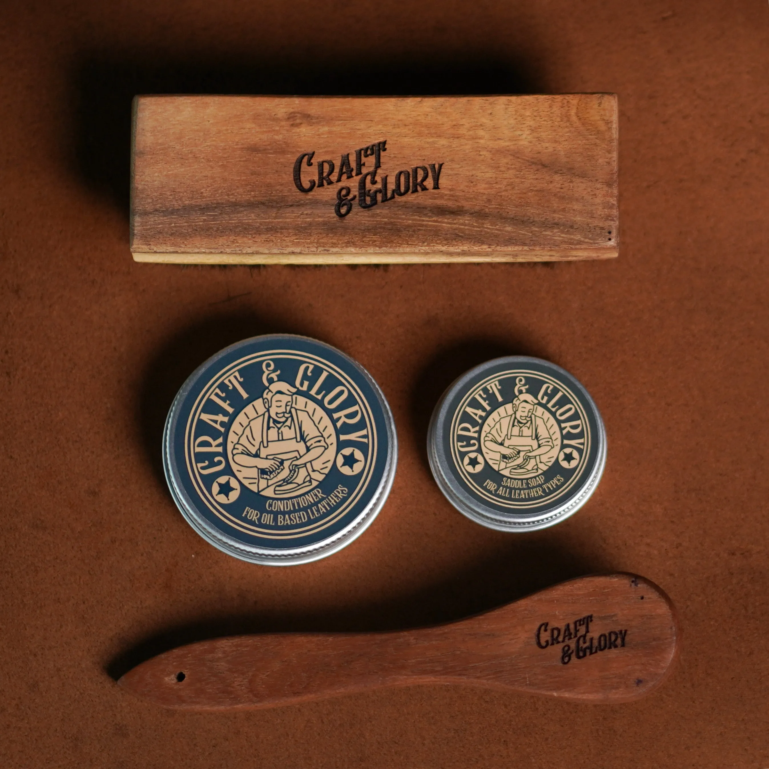 Complete Care Kit (Conditioner   Soap   Brushes)