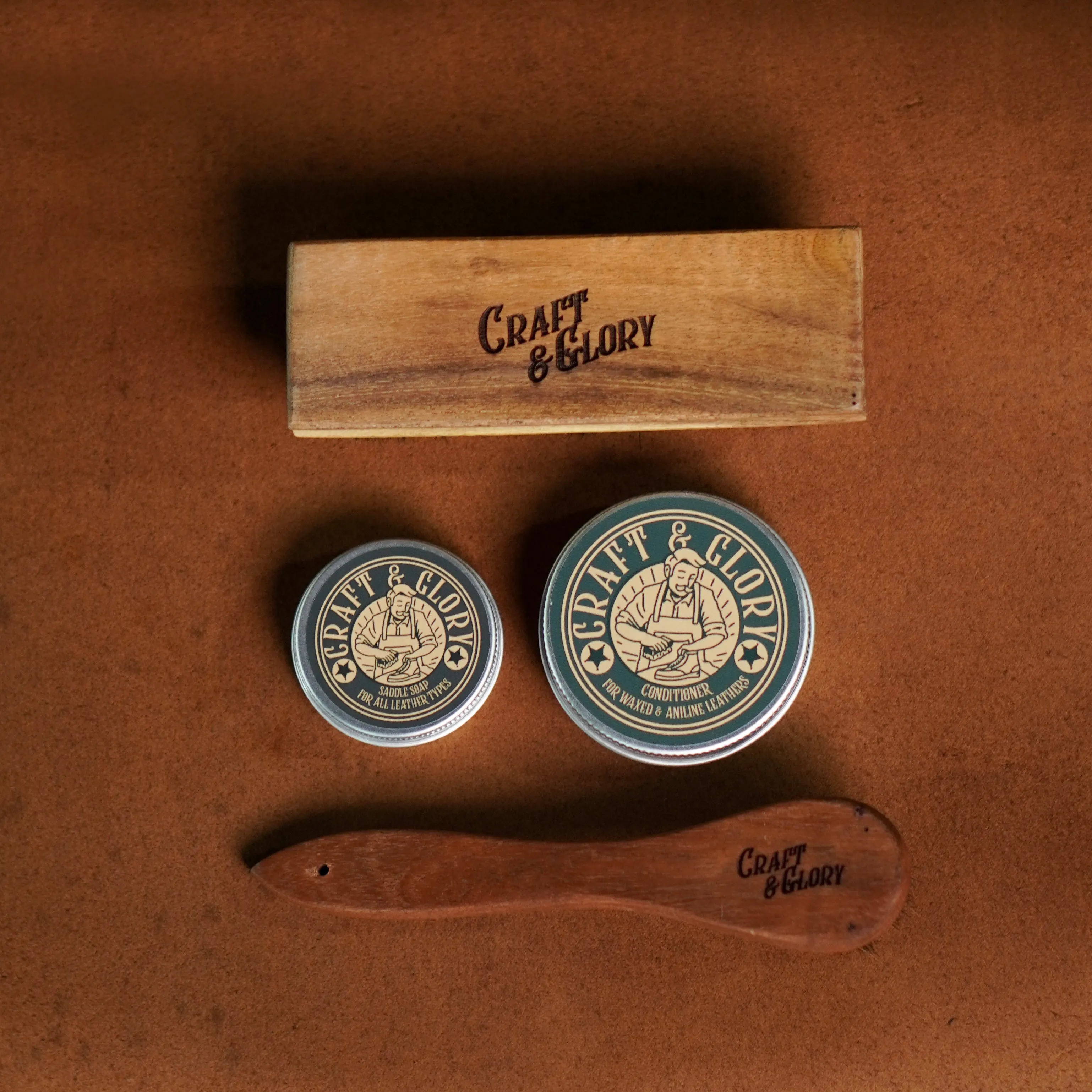 Complete Care Kit (Conditioner   Soap   Brushes)