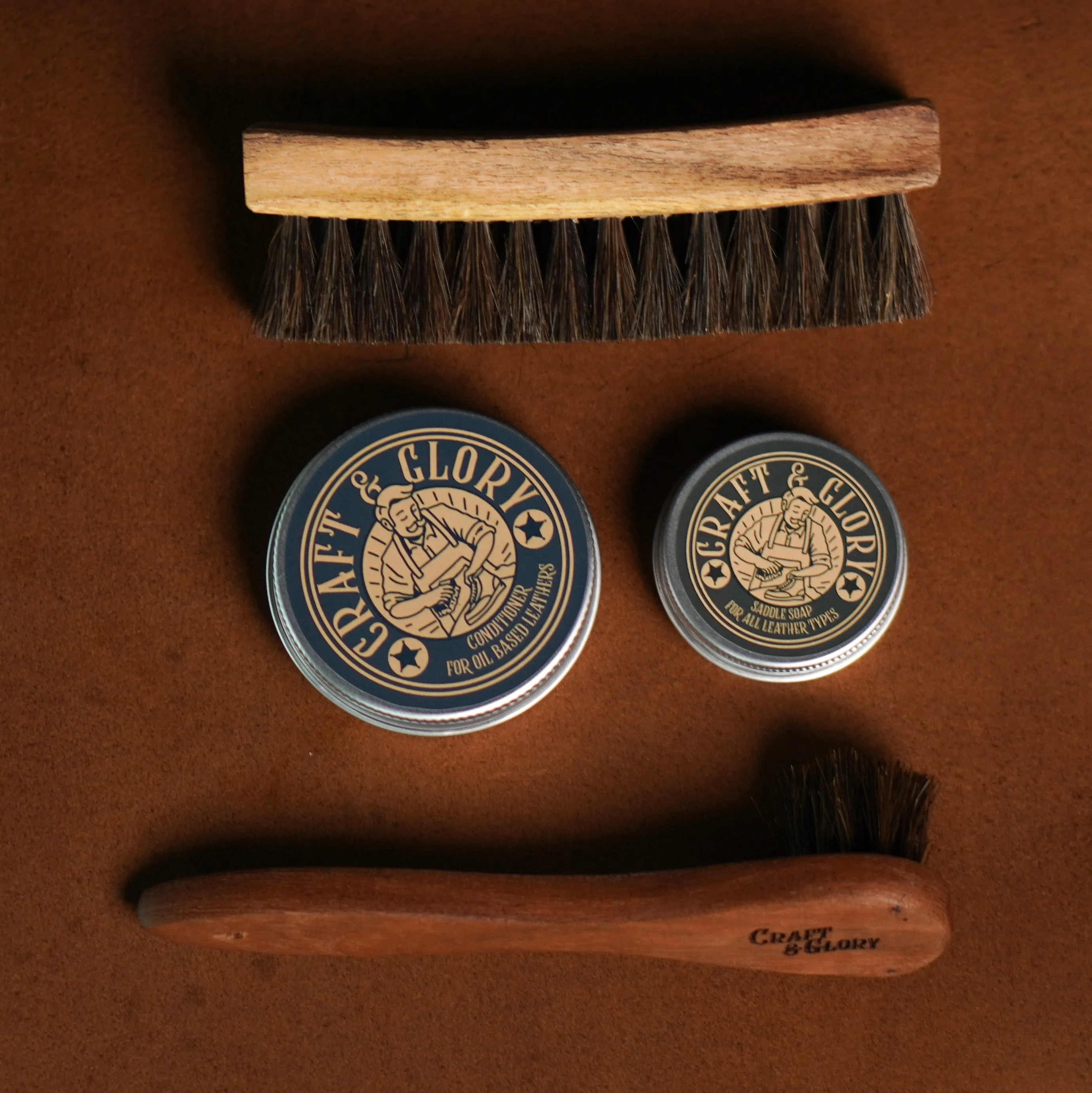 Complete Care Kit (Conditioner   Soap   Brushes)